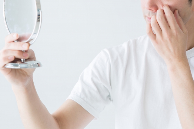 巨大乳頭性結膜炎（GPC）｜浦和でコンタクトトラブル・目の異物感治療の画像